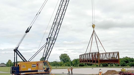 Pedestrian bridge placed at Veterans Park