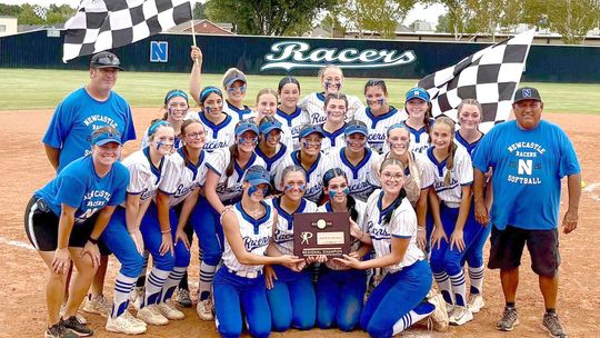 Racers win Regionals in 3 games