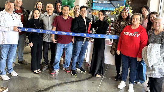 Ribbon Cutting held for Viery Nail Bar