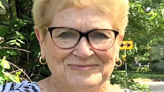 Sweet Scholars raises $5,000-plus for NHS awards