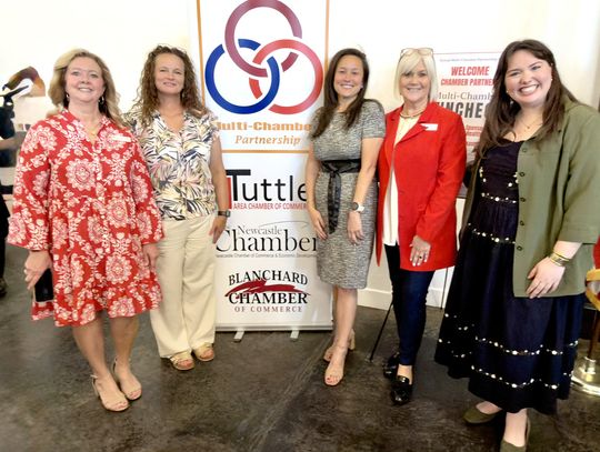 Chamber Directors and Cyndi Munson