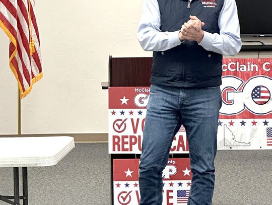McCall visits McClain County Republicans and the Pacer