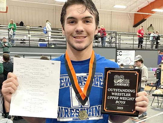 Wrestling places 10th of 24 in Duncan SOI Tourney