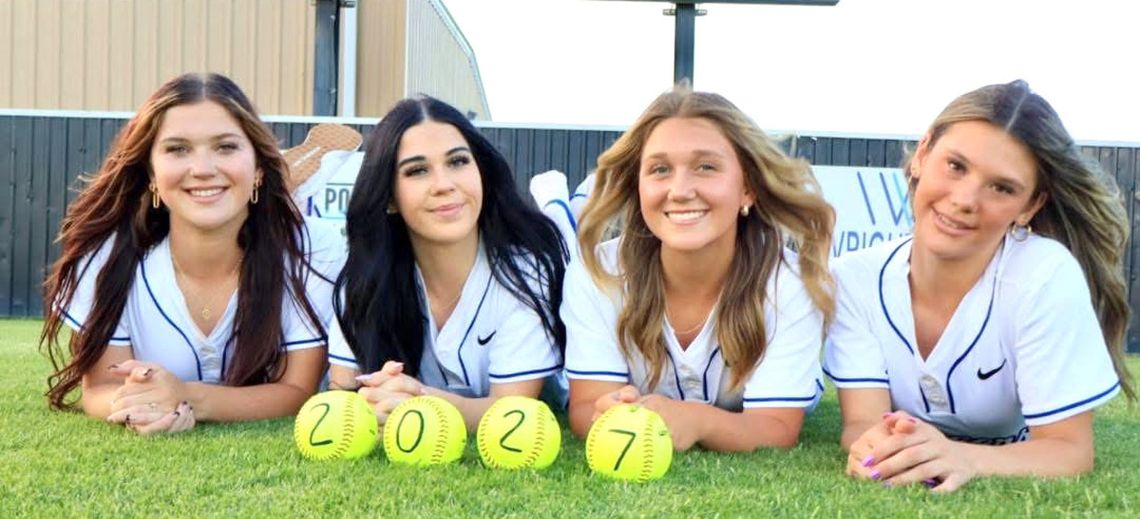 2027 Racer Fastpitch Seniors 2027 Racer Fastpitch Seniors