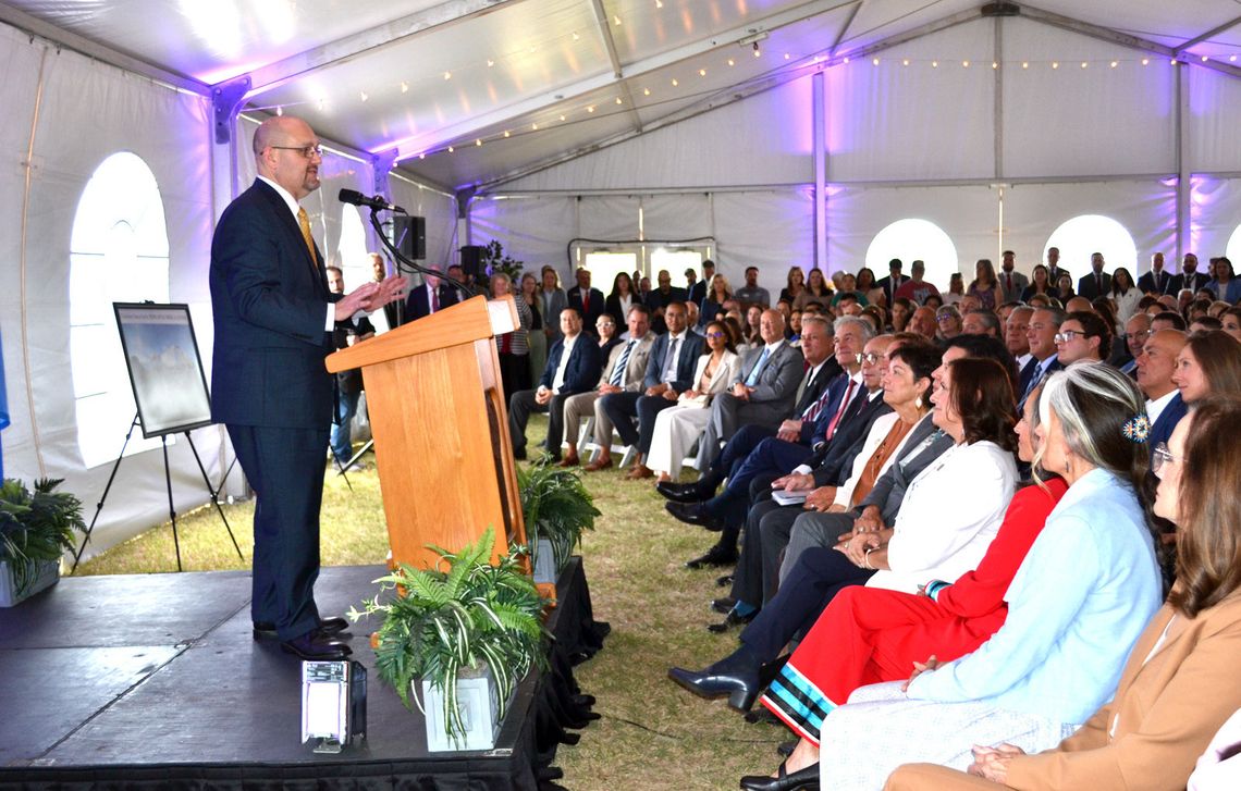Groundbreaking marks 1st phase of hospital Groundbreaking marks 1st phase of hospital