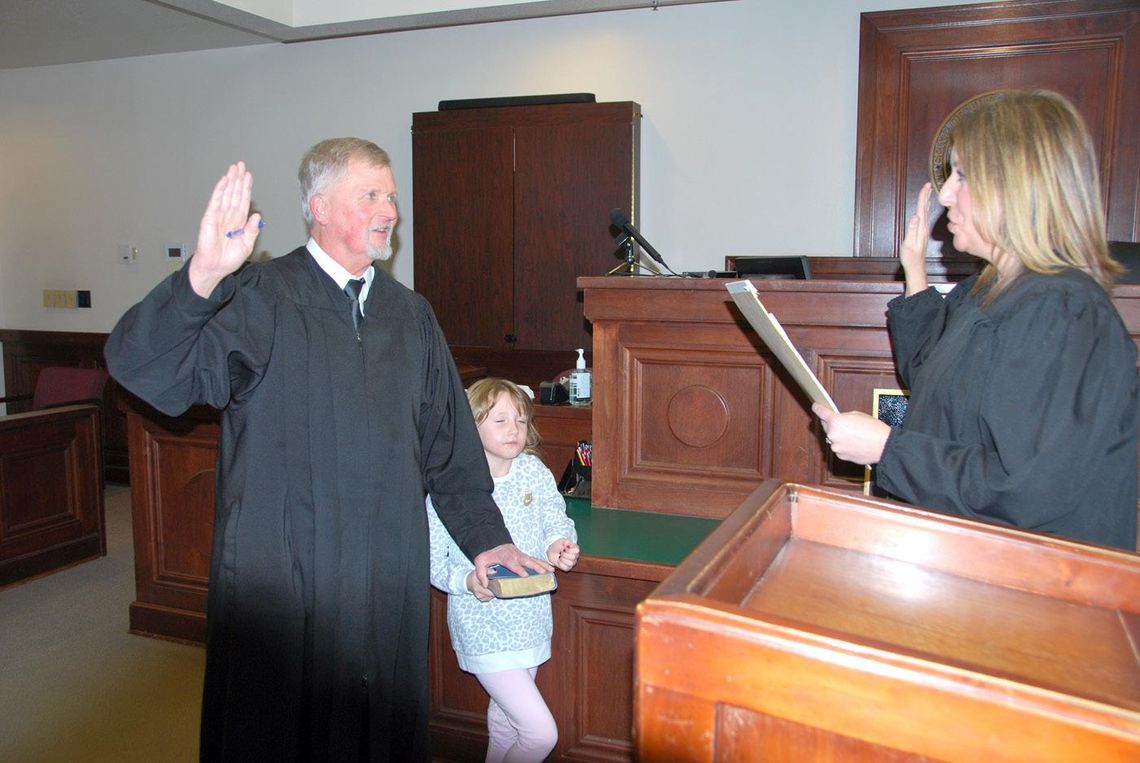 Judge Charles Gray sworn in