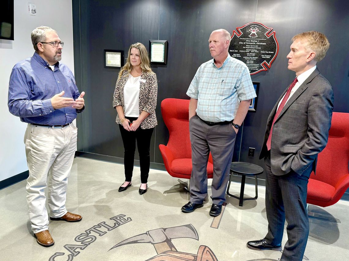 Lankford tours new Newcastle facilities