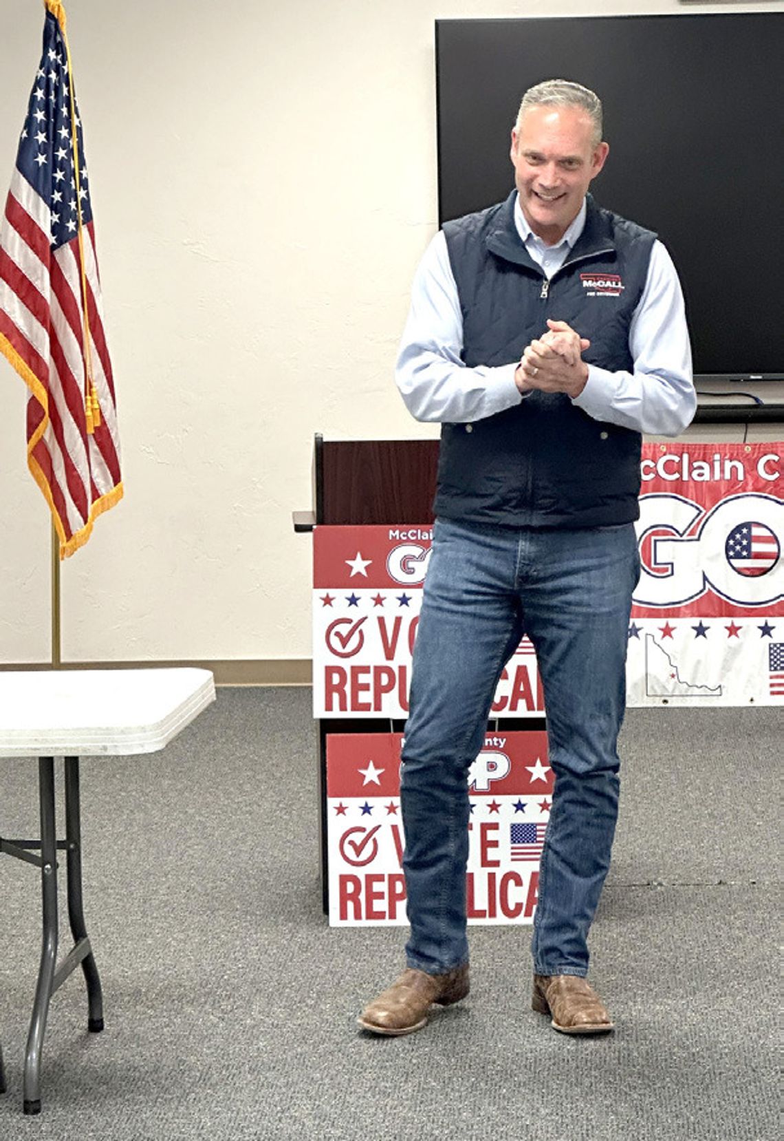 McCall visits McClain County Republicans and the Pacer