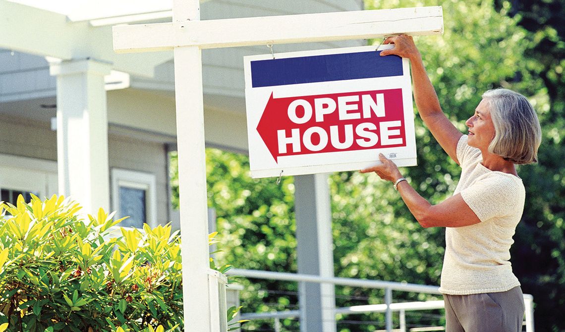 Navigating the real estate market Navigating the real estate market