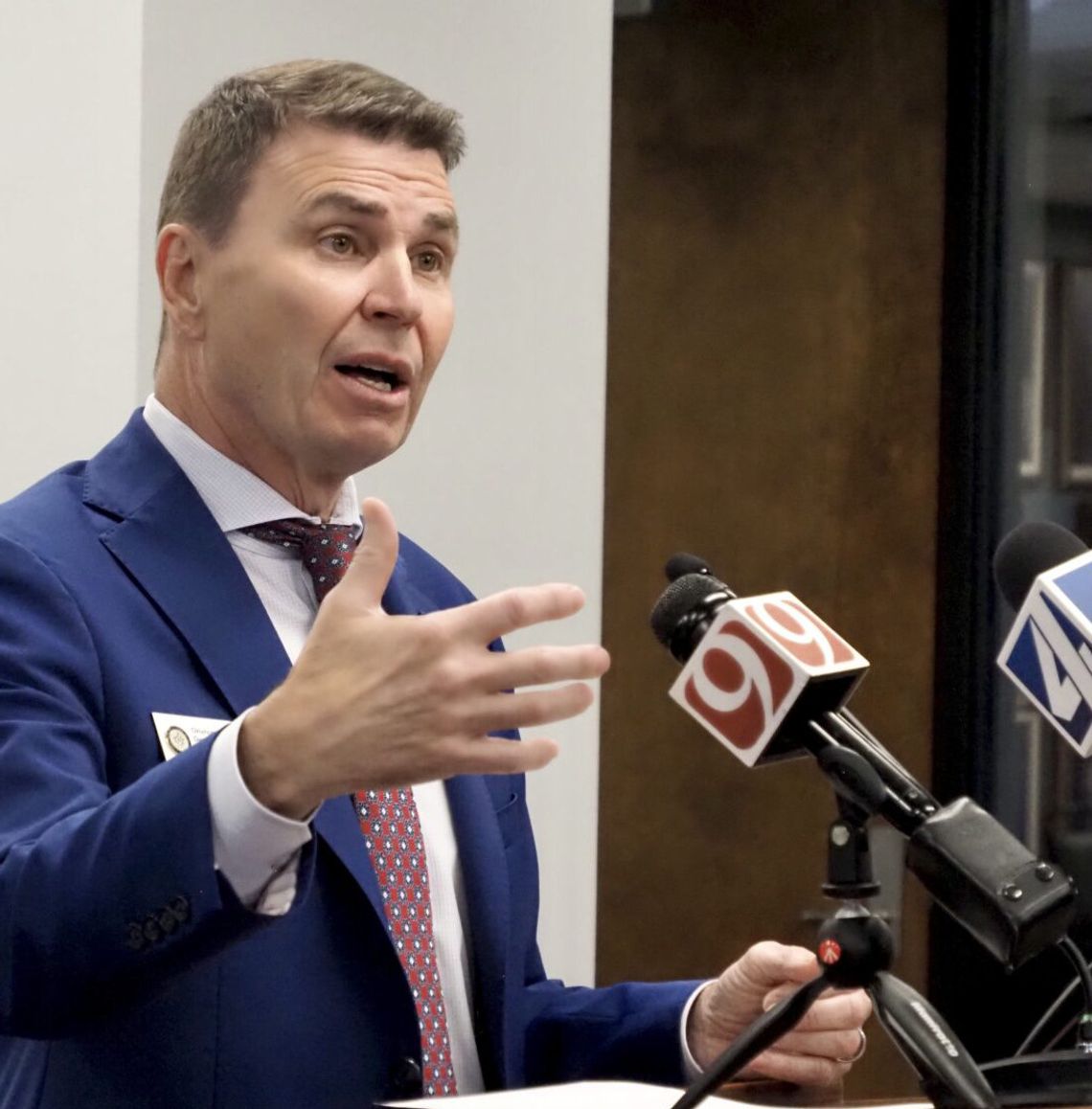 New Oklahoma state superintendent expects ‘changes’ to controversial social studies standards New Oklahoma state superintendent expects ‘changes’ to controversial social studies standards