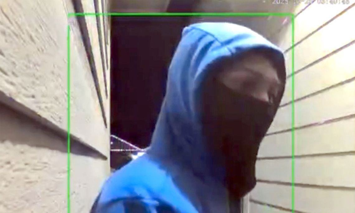 Newcastle PD seeks suspects for attempted home invasion