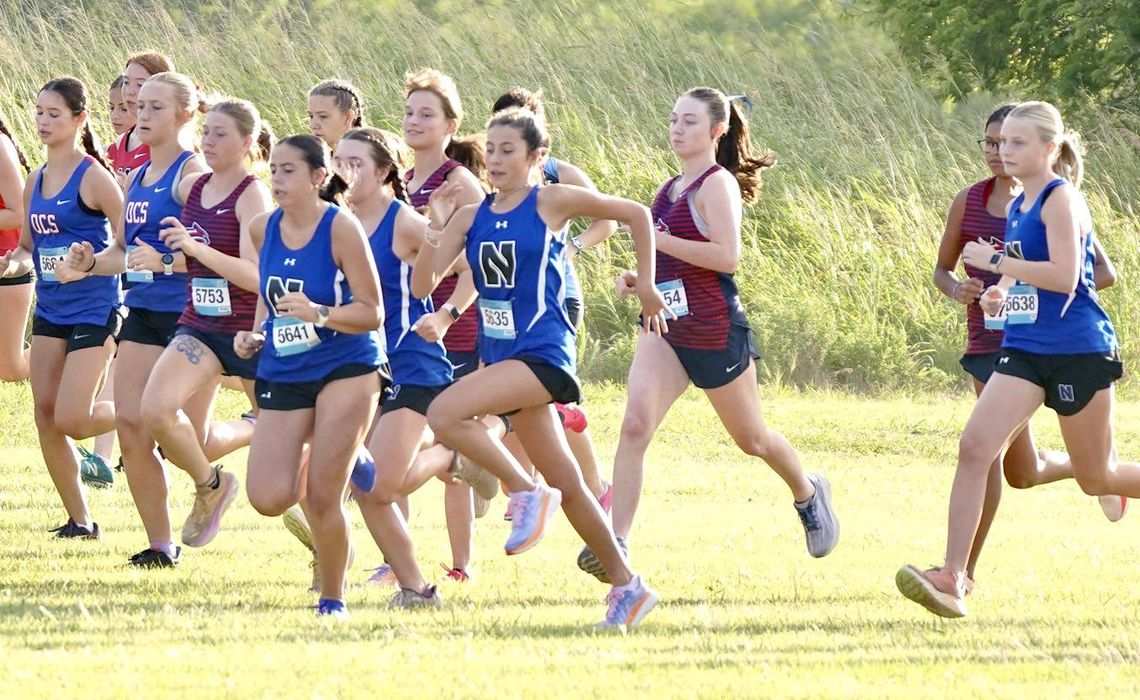 Newcastle varsity girls run 