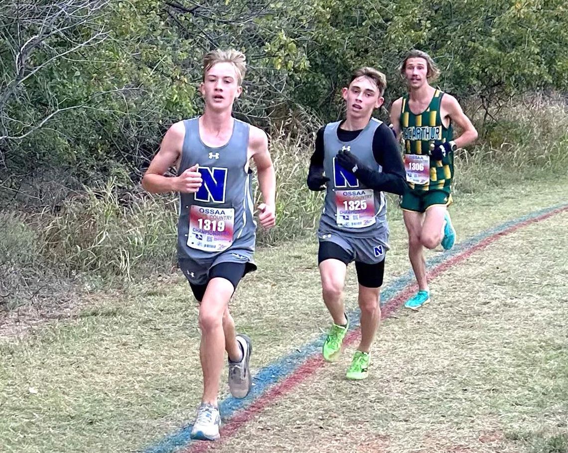 Racer boys, Bush, Allen run at State CC