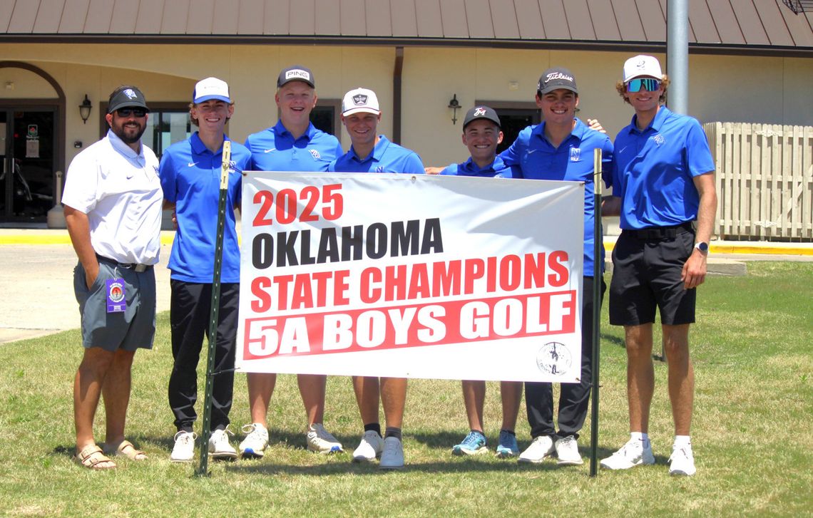 Racer Golf finishes 10th at State
