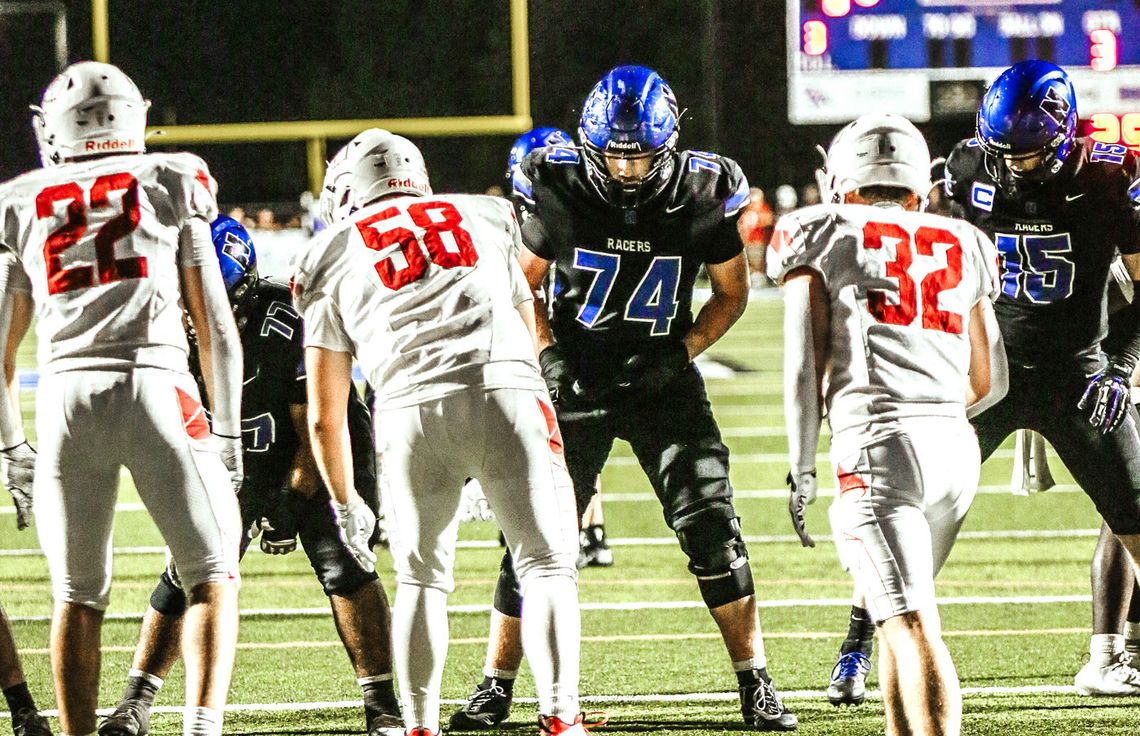 Racers lose to Class 4A number 1 Tuttle, 28-14 Racers lose to Class 4A number 1 Tuttle, 28-14