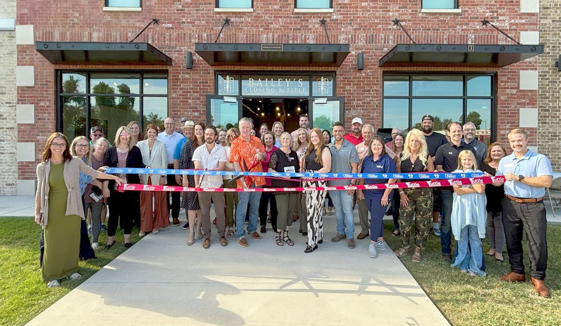 Ribbon Cutting held for Bailey’s Closing & Title