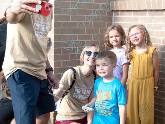 Henry and Nikki Martin with children, Clara Jean, Lilah, and Von.