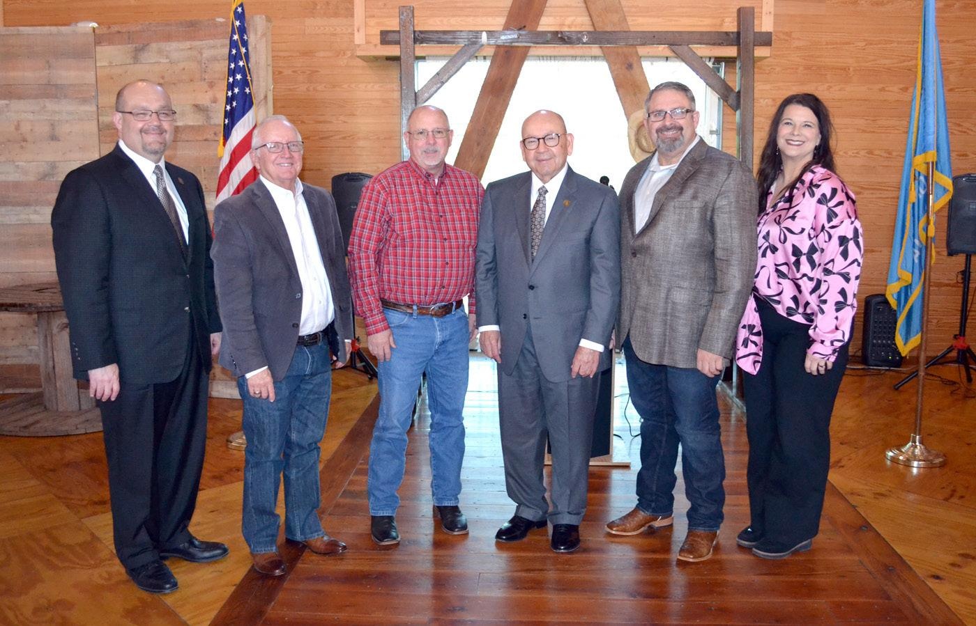 Gov Anoatubby comes to town